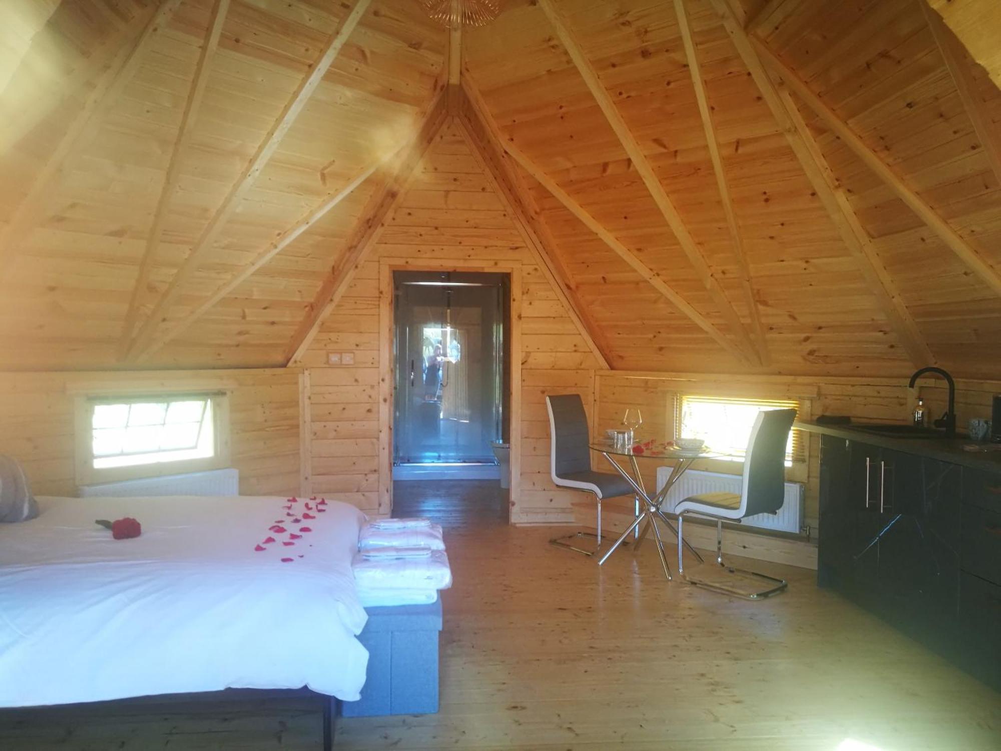Romantic Rural Retreats Crewkerne Phòng bức ảnh